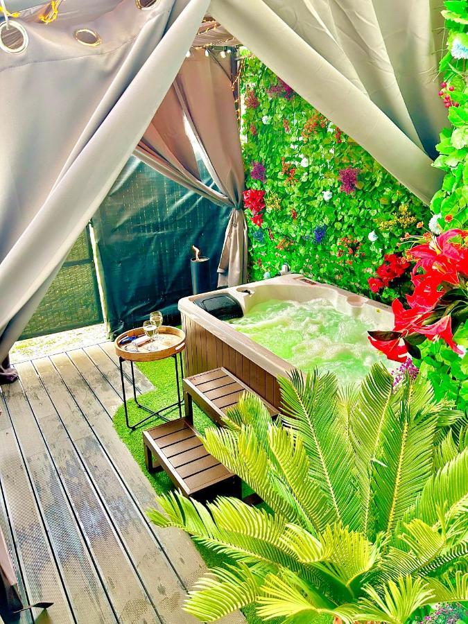 La Lover'S Jungle Pont-Sur-Yonne Eksteriør bilde